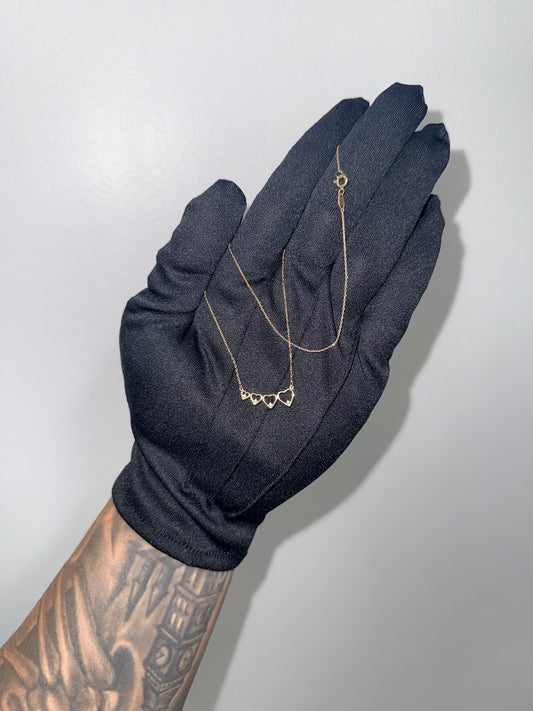 Cadena de corazones